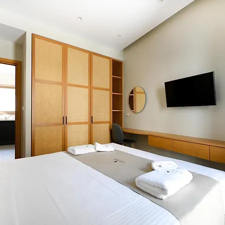 Hotel de apartamente Eumorphia & 4*