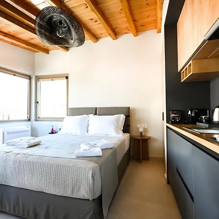 Apartahotel Eumorphia &