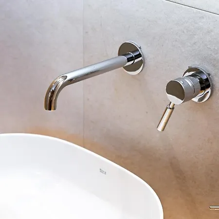 Eumorphia & 斯基亚索斯镇