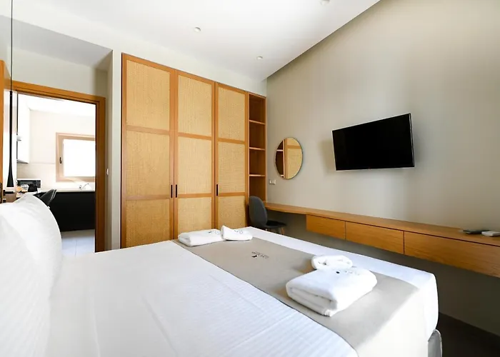 Apart-hotel Eumorphia & 4*