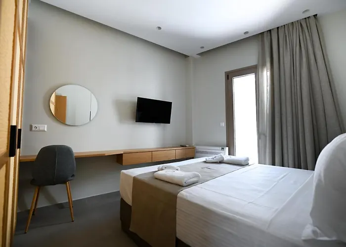 Eumorphia & Apart-hotel Skiathos Town