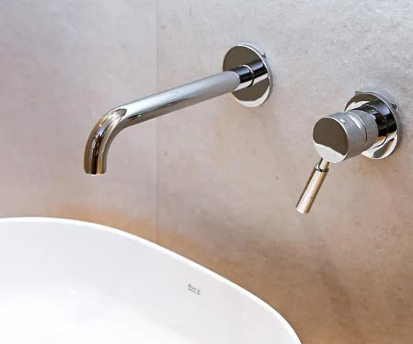 Eumorphia & Skiathos Town