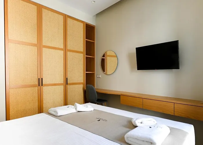 Apart-hotel Eumorphia &